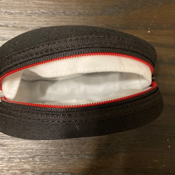 Black Beats by Dre Soft Shell Case - Picture 6 of 7